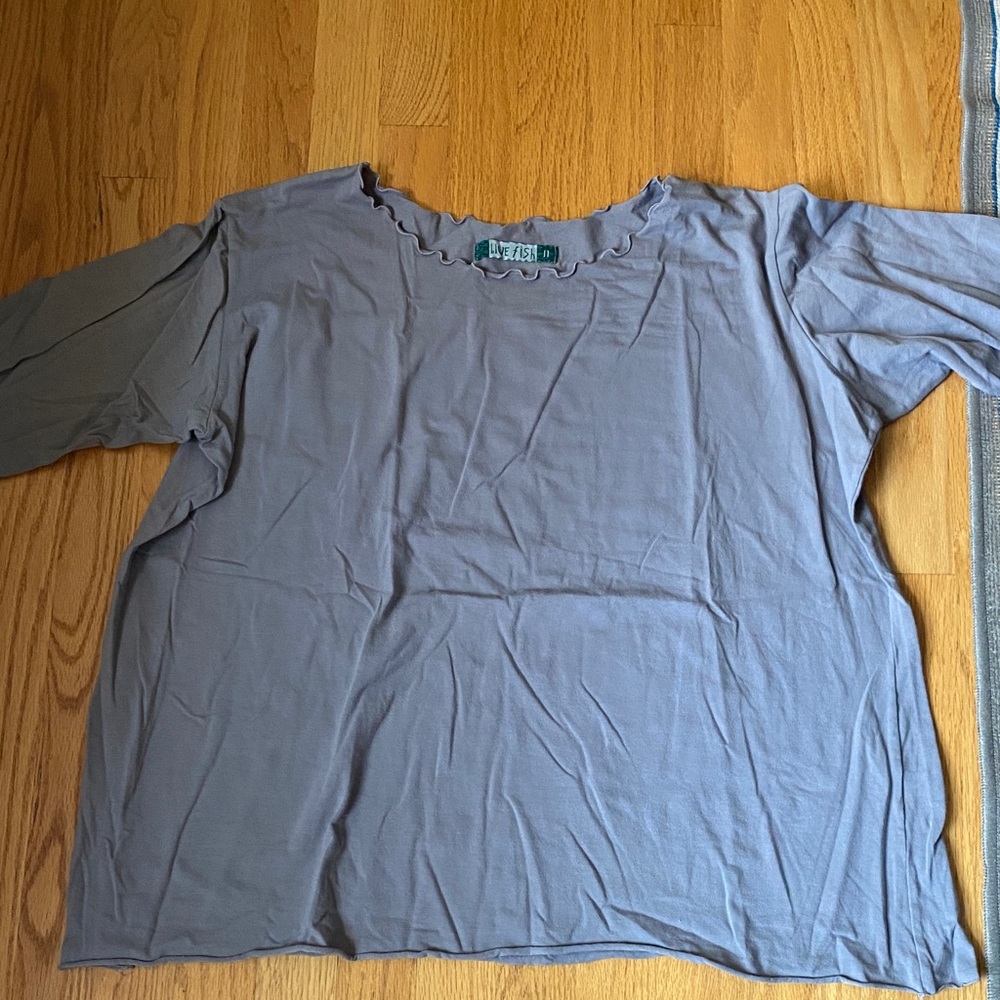 Blue Fish Ruffled Gray Top size II